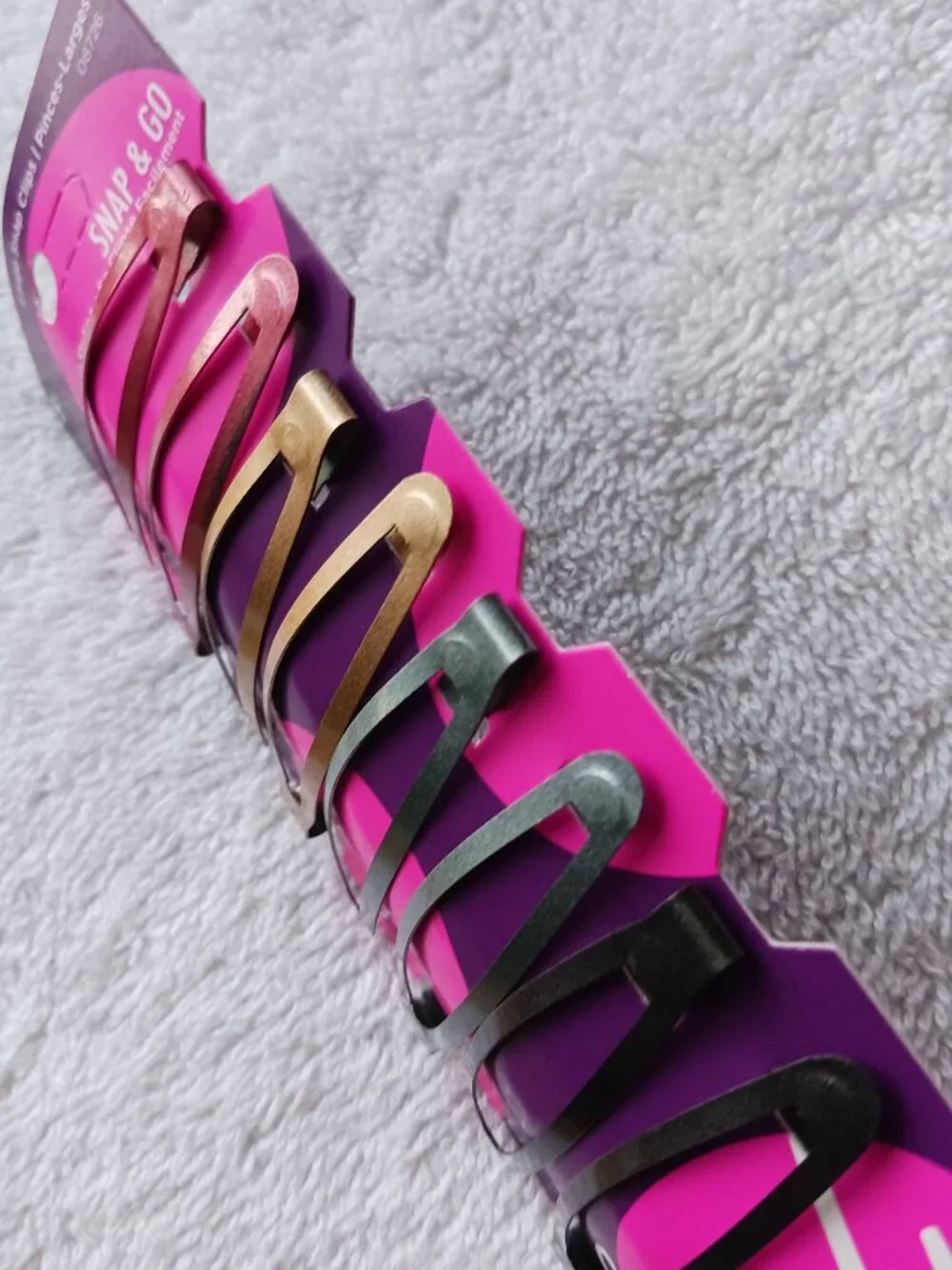 8 Goody Metal Hair Contour Snap Clips Sparkly Colored Metallic Breanna 2 3/8